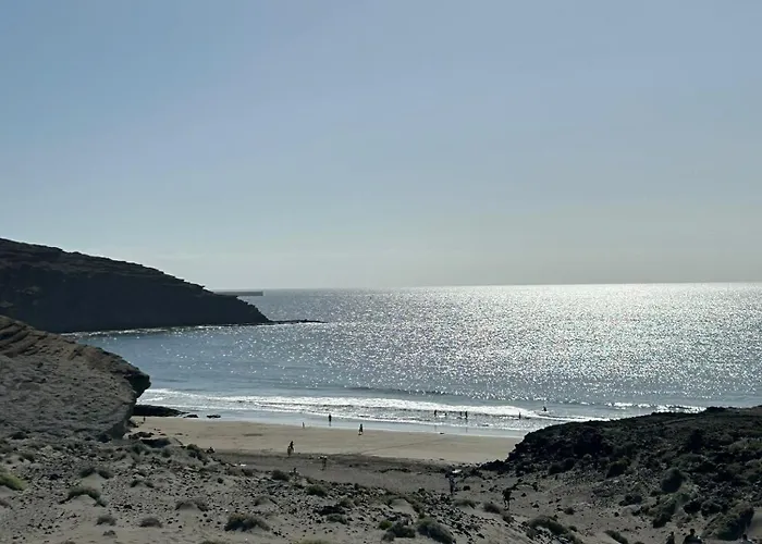 בית נופש Oceanfront Oasis By The Sands In *