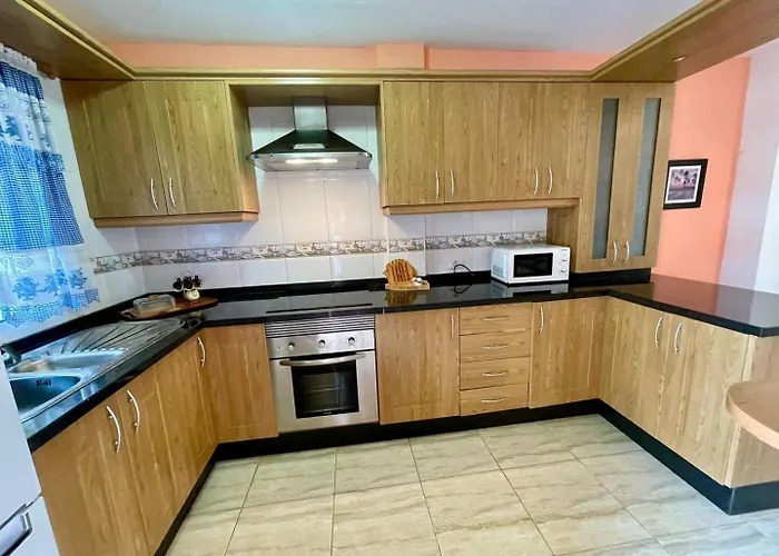 Oceanfront Oasis By The Sands In Сasa de vacaciones *